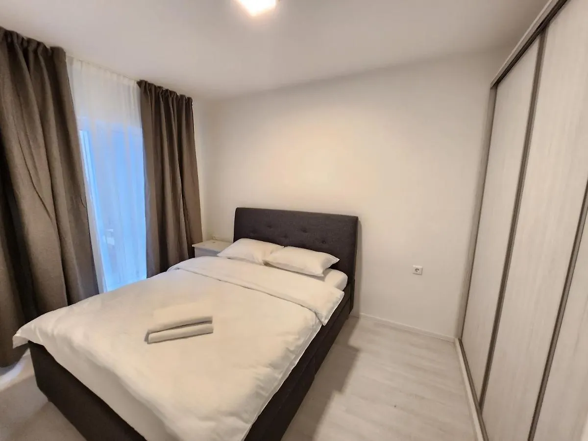 Grand Look & Best Location For Business On Bucarest 0*,  Roumanie