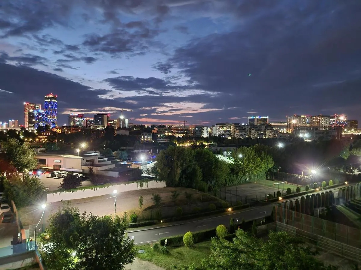 Grand Look & Best Location For Business On 부쿠레슈티 0*,