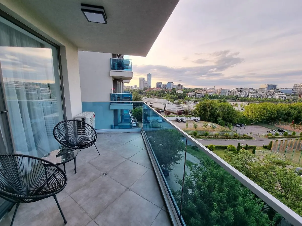 Grand Look & Best Location For Business On 부쿠레슈티 루마니아