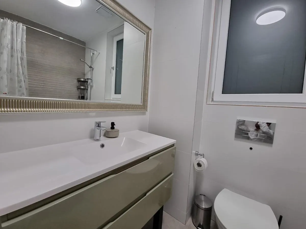 Grand Look & Best Location For Business On 부쿠레슈티 아파트