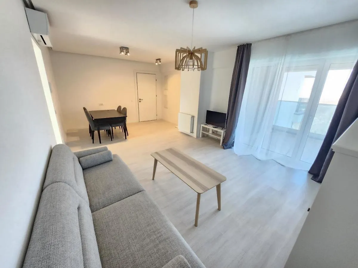 Grand Look & Best Location For Business On 부쿠레슈티